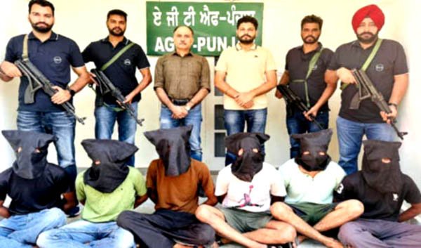 Punjab police arrest 6 operatives of Pak-based terrorist Rinda ; 5 pistols recovered