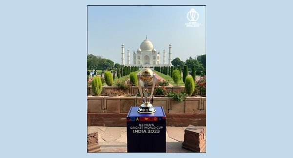 Video shoot of ICC World Cup trophy done at Taj Mahal