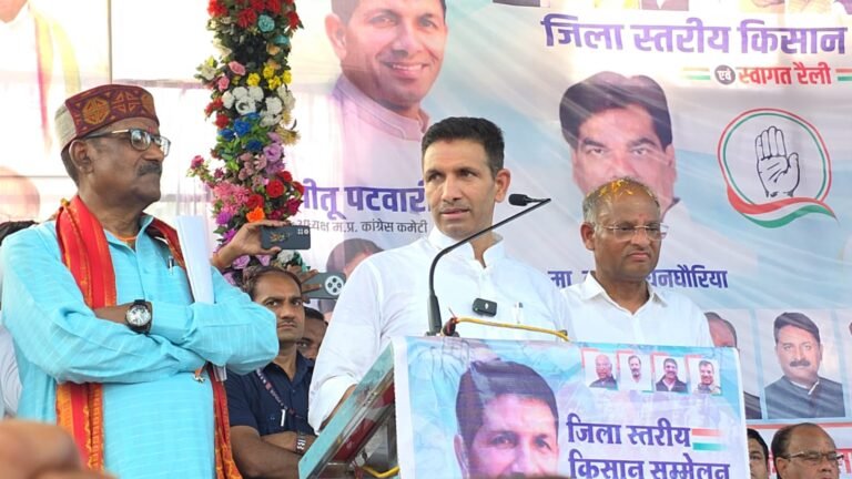 Patwari leads historic rally in Damoh, challenges BJP Govt