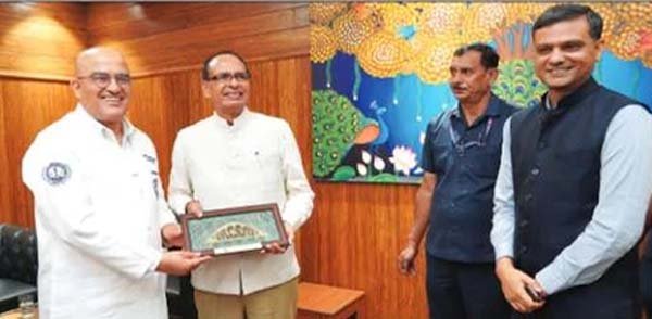 Shivraj hails AIIMS Bhopal’s contributions