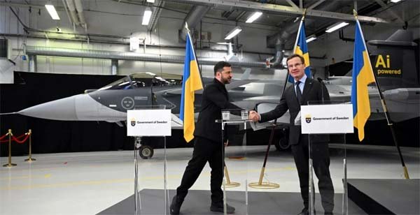 Ukraine likely to get 150 advanced Swedish fighter jets under just-signed deal